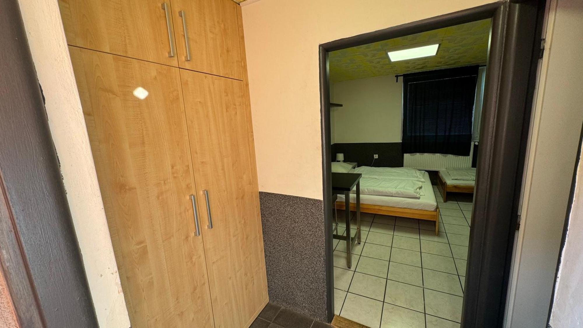 Hostel Seven Prague Ngoại thất bức ảnh