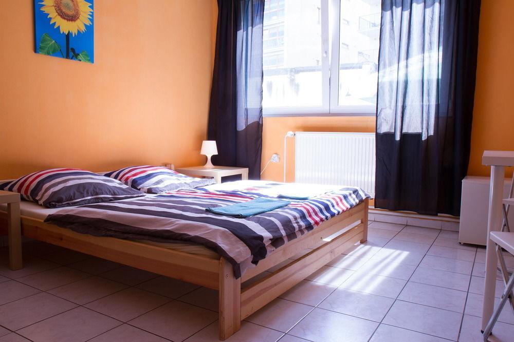 Hostel Seven Prague Ngoại thất bức ảnh